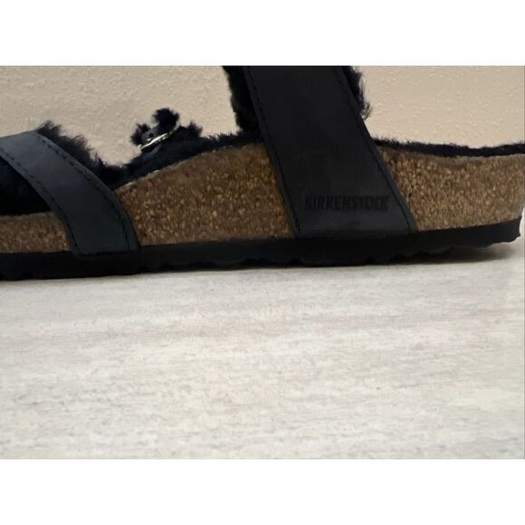 Birkenstock Mayari Shearling Sandals Womens 38 / US 7 Black Buckle Straps - Picture 12 of 12